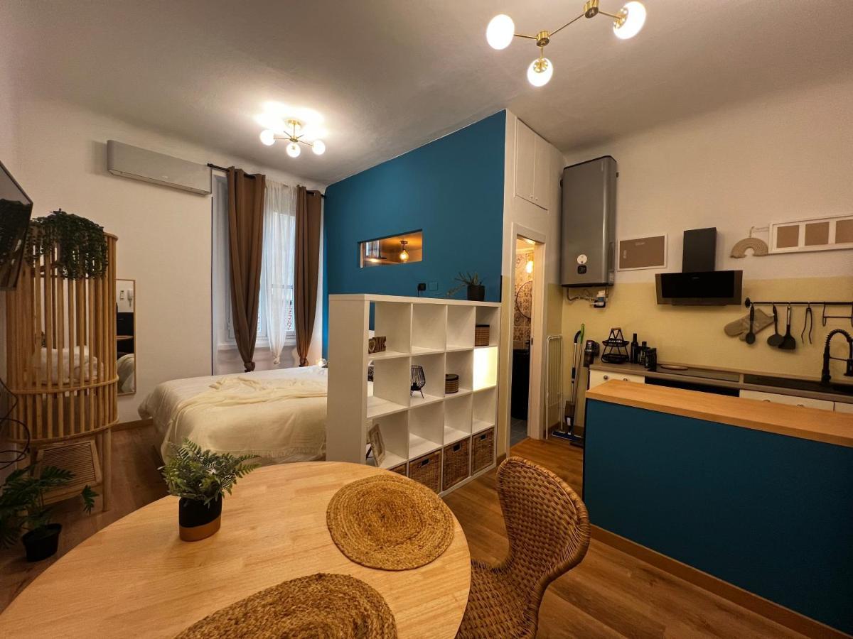 Ferienwohnung Regina Milano Ai Navigli - Sky Tv, Wifi And Breakfast Box Exterior foto